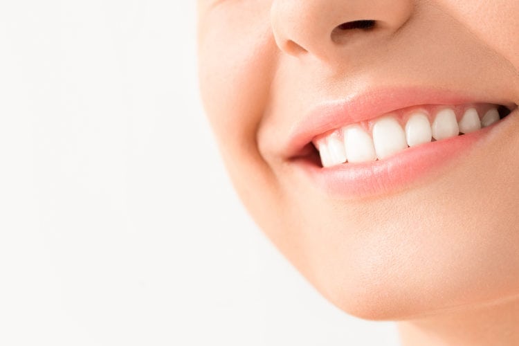 Choose a Dentist for Teeth Whitening